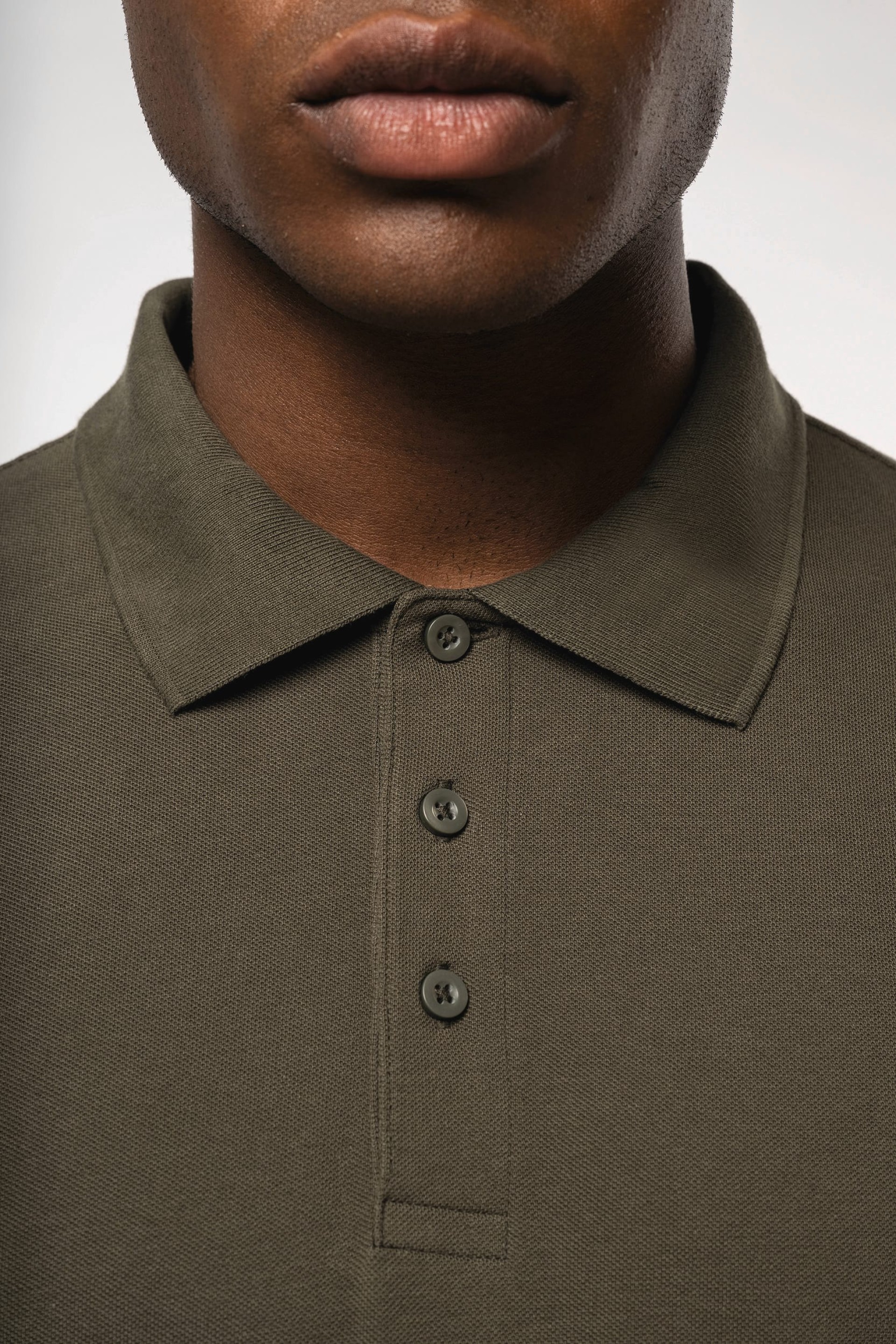 Polo de manga comprida - K243C