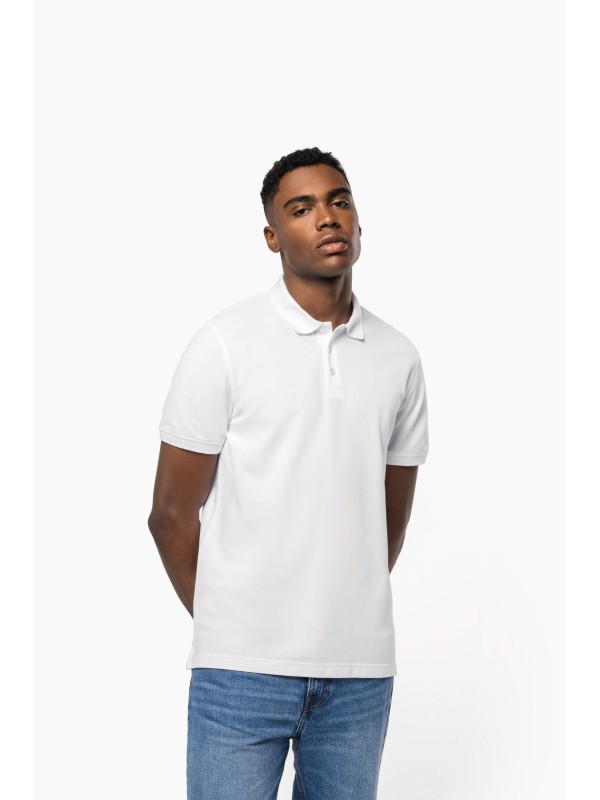 Polo em malha piqu manga curta