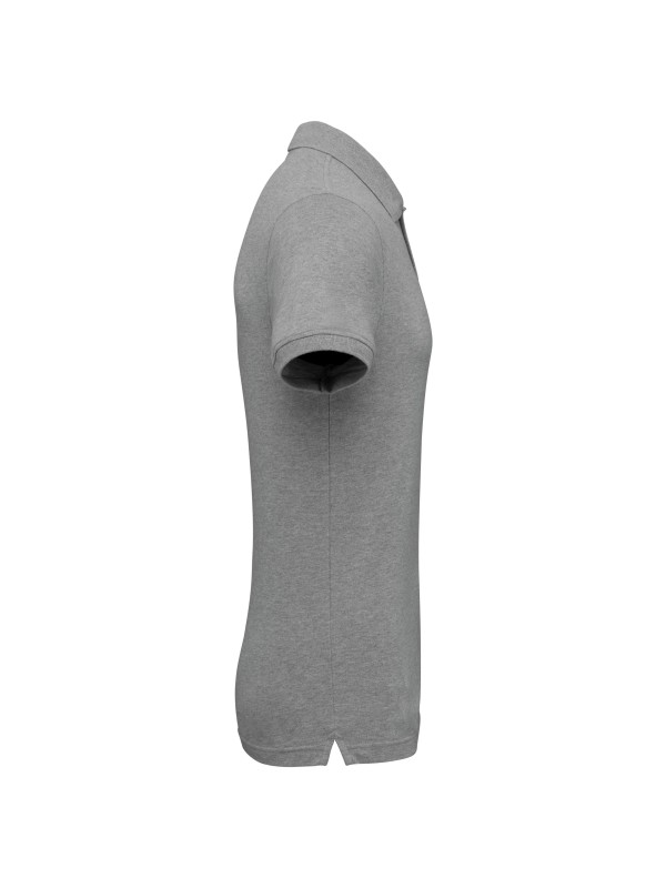 Polo em malha piqu manga curta