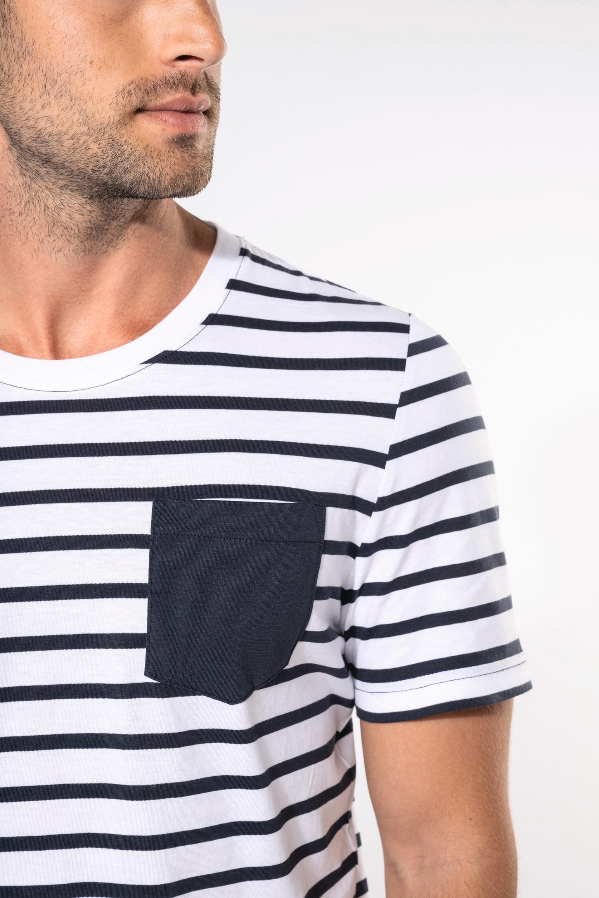 T-shirt estilo marinheiro de manga curta com bolso- K378