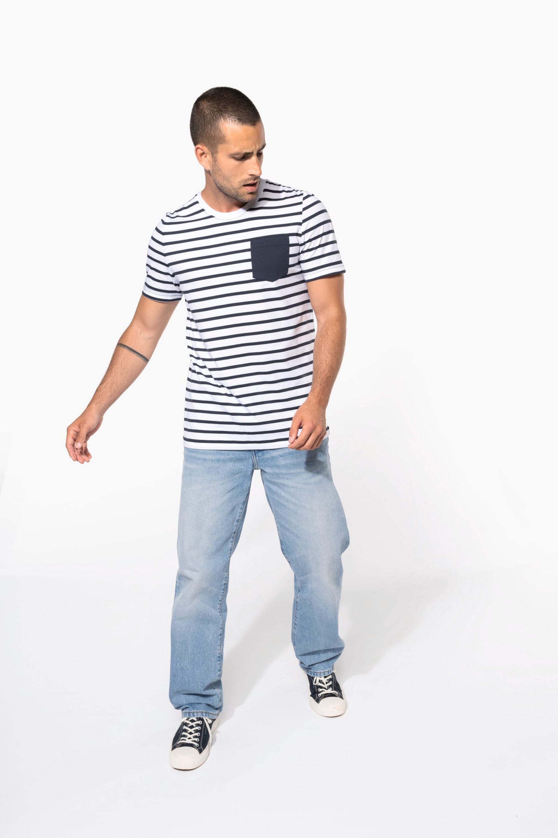 T-shirt estilo marinheiro de manga curta com bolso- K378