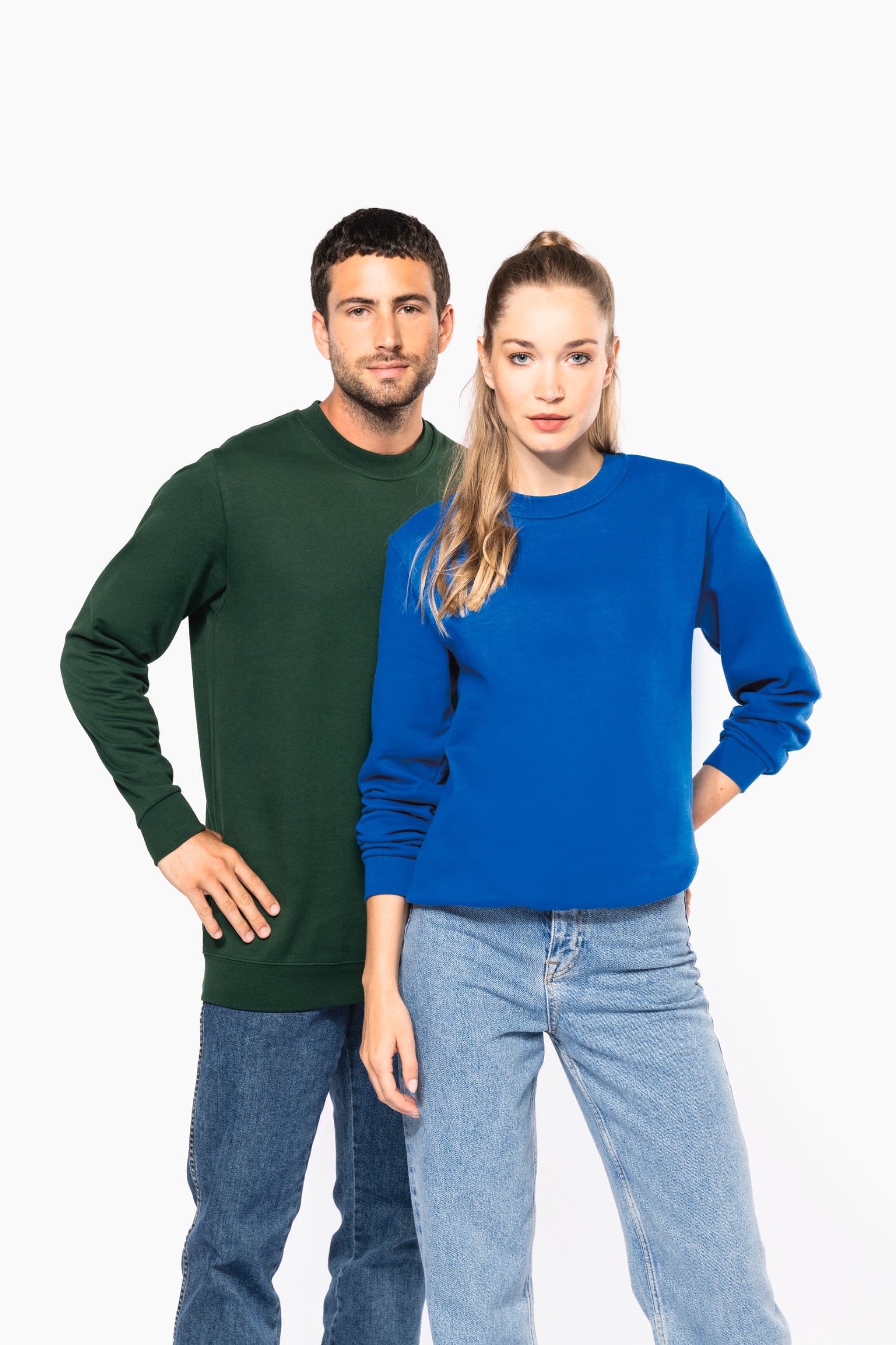 Sweatshirt decote redondo reciclada unissexo - K4040C