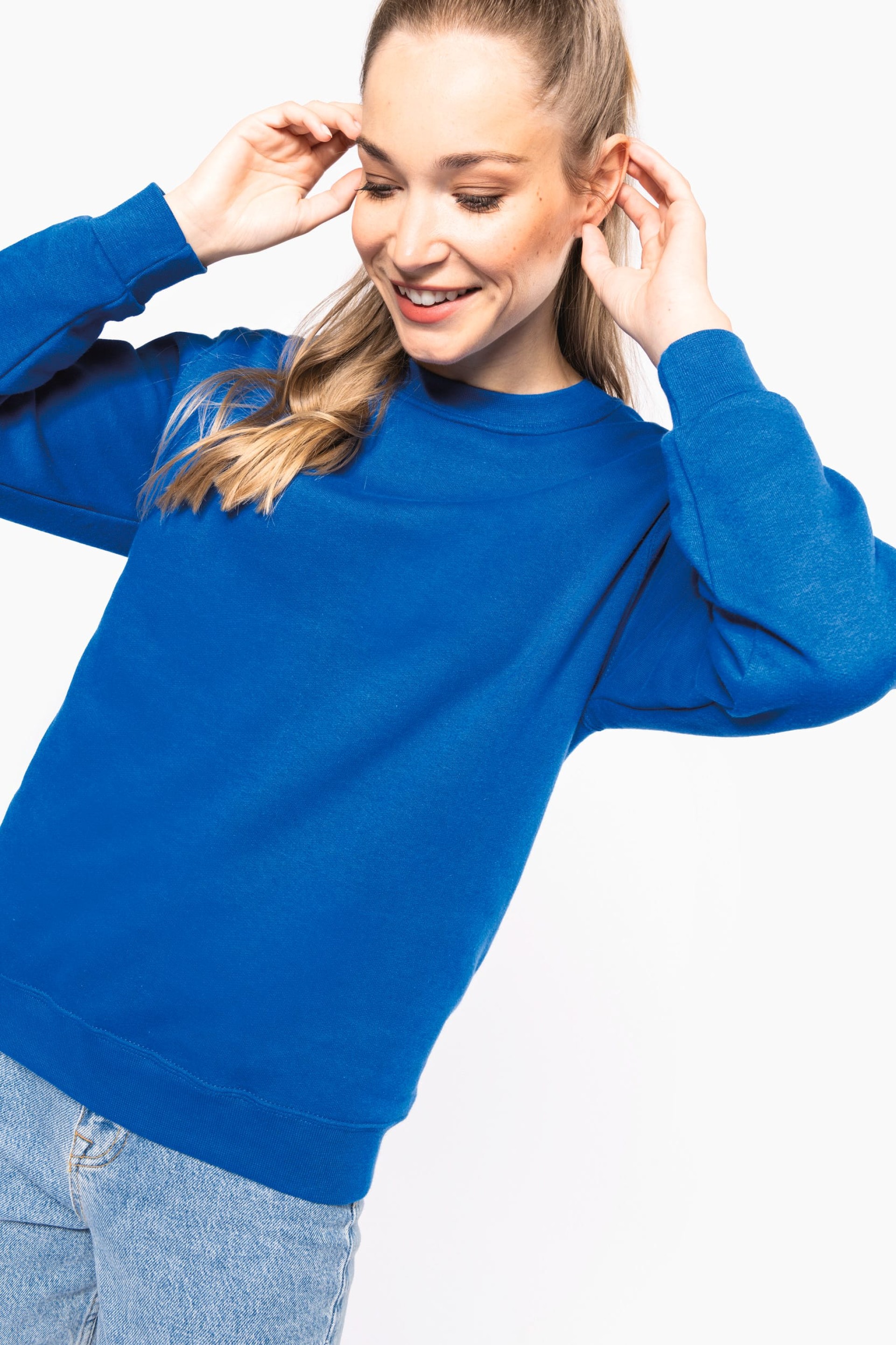 Sweatshirt decote redondo reciclada unissexo - K4040C