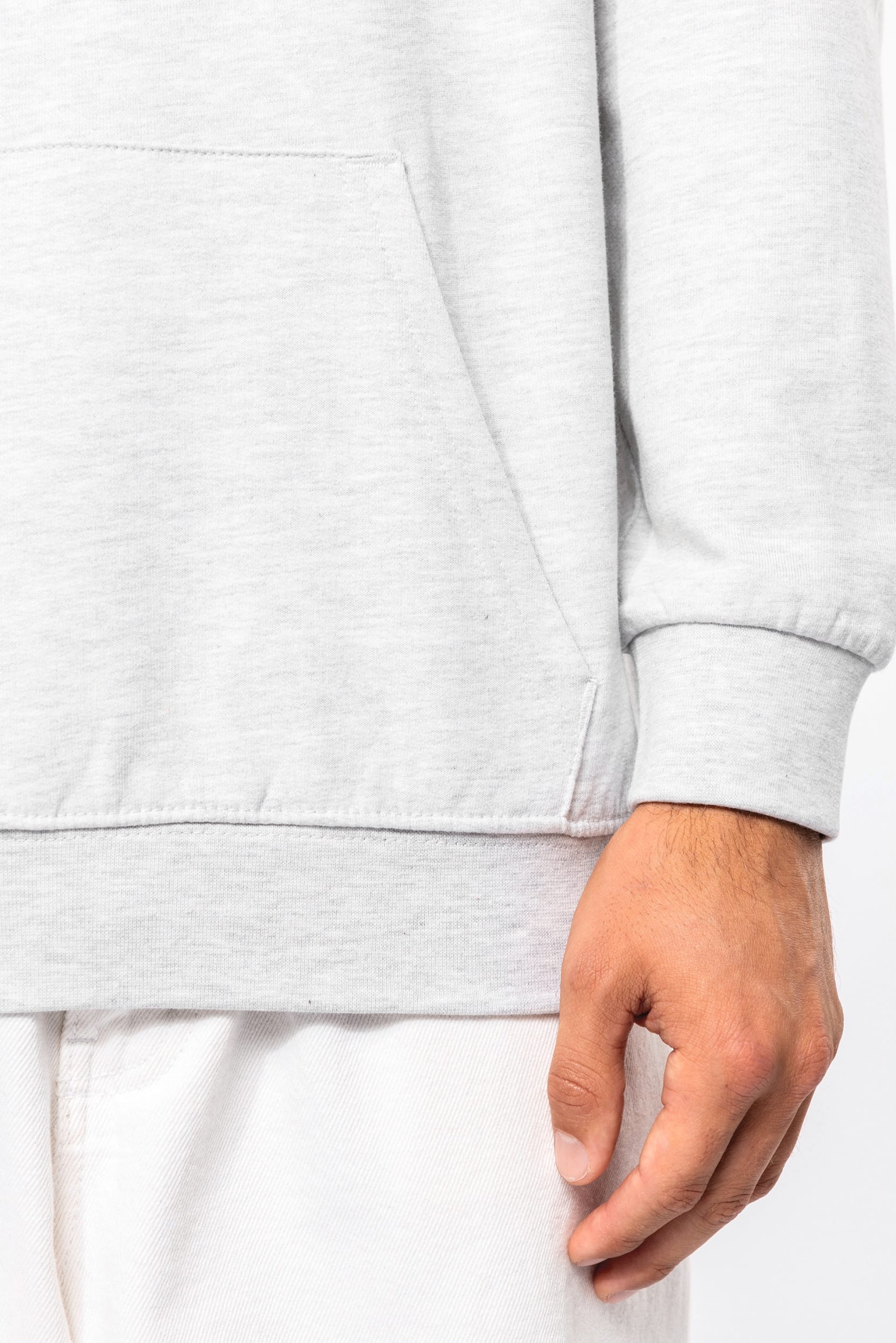 Sweatshirt reciclada com capuz unissexo - K4041