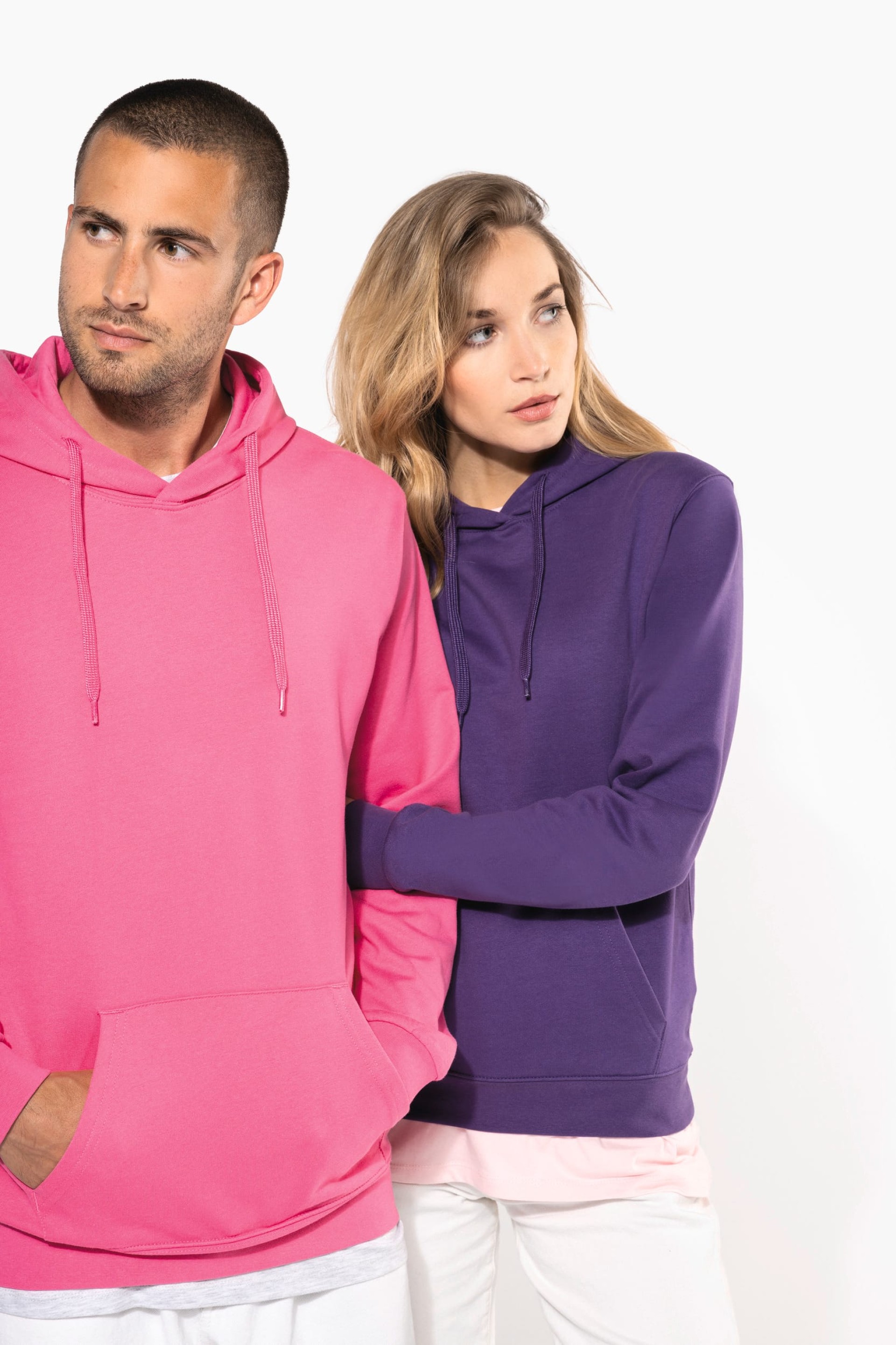 Sweatshirt com capuz - K476