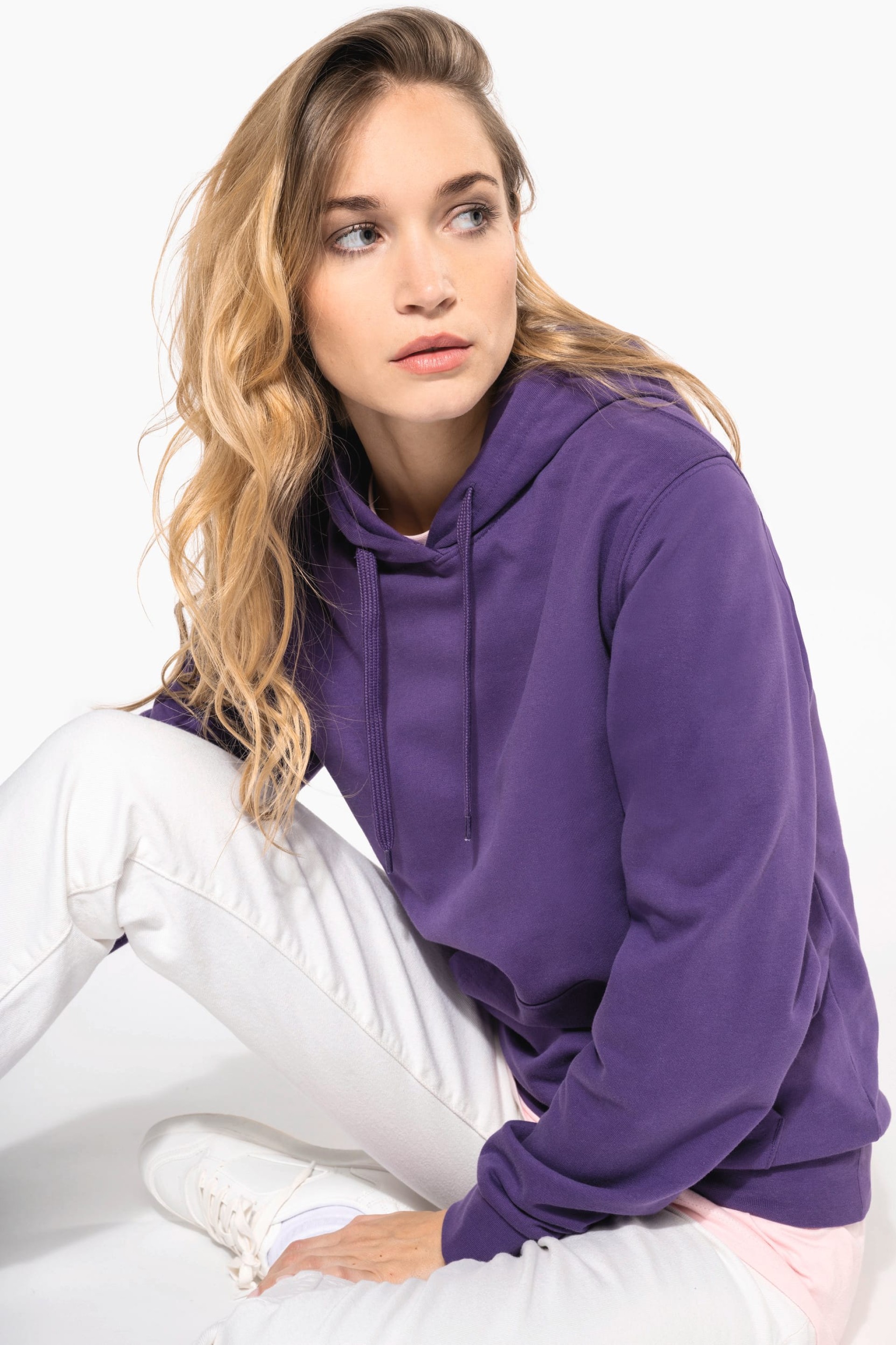 Sweatshirt com capuz - K476