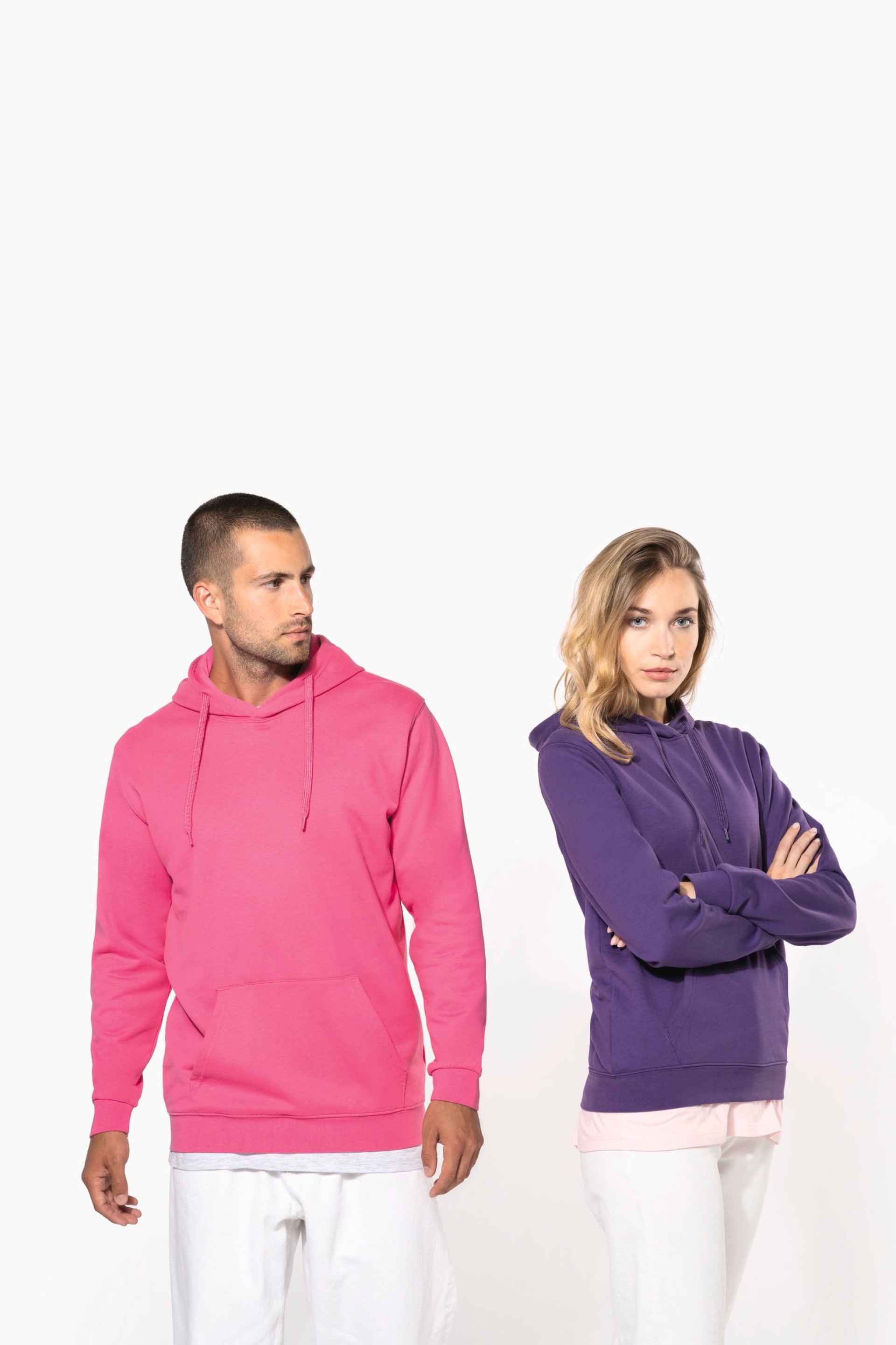Sweatshirt com capuz - K476