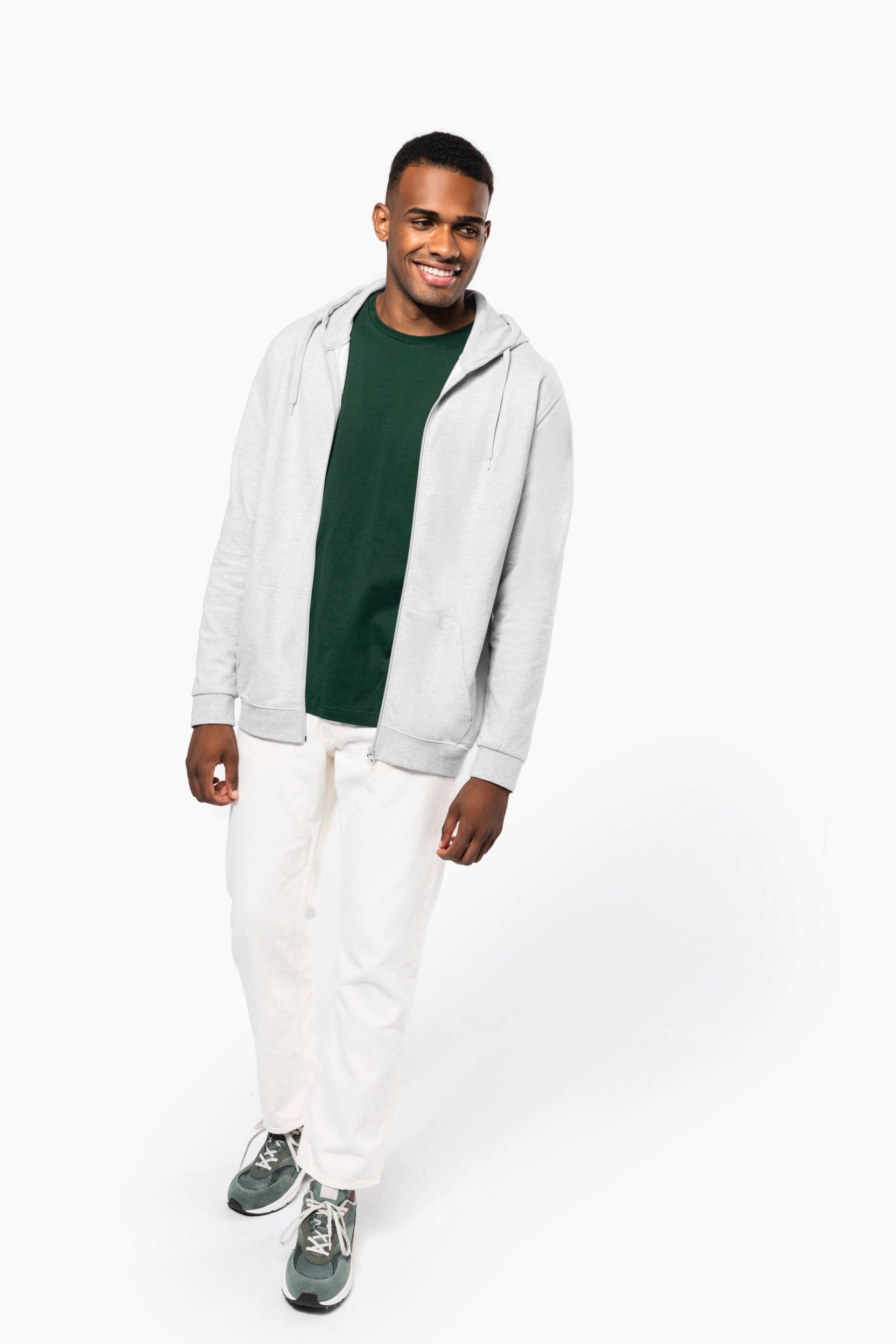 Sweatshirt com fecho e capuz - K479