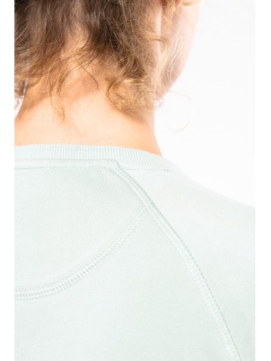 Sweatshirt BIO com decote redondo e mangas raglan - K481C