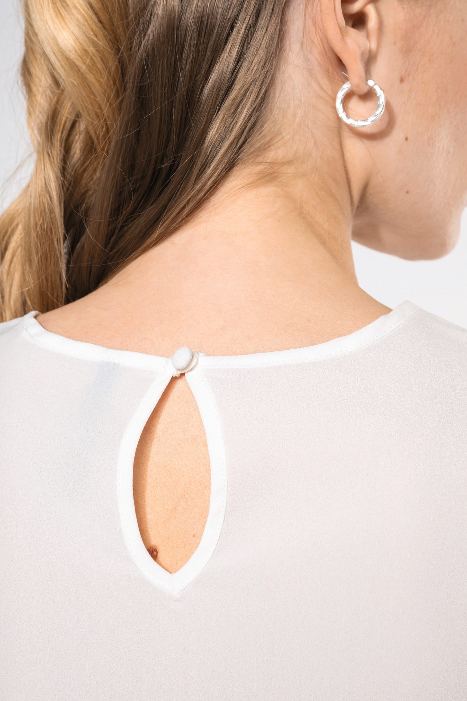 Blusa em crepe de manga curta - K5002