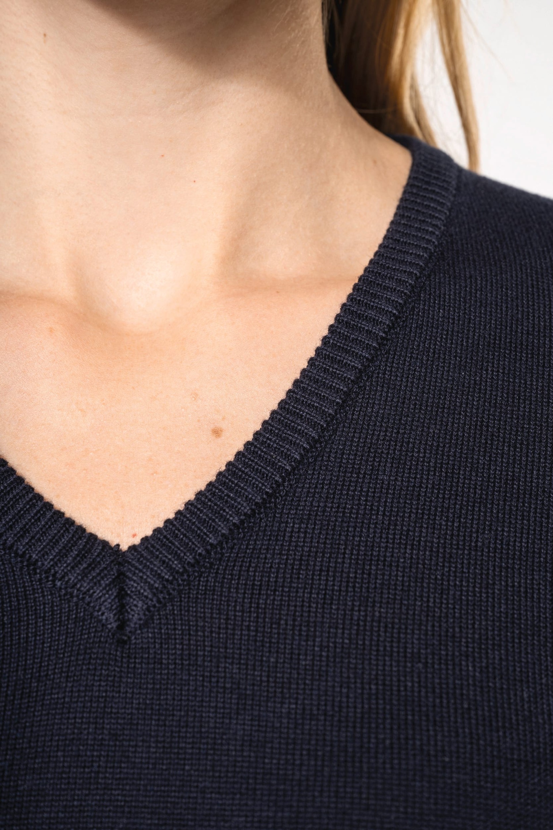 Pullover decote V - K966