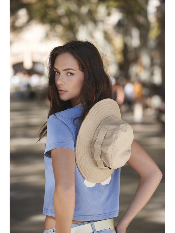 Chapu de aventura ao ar livre